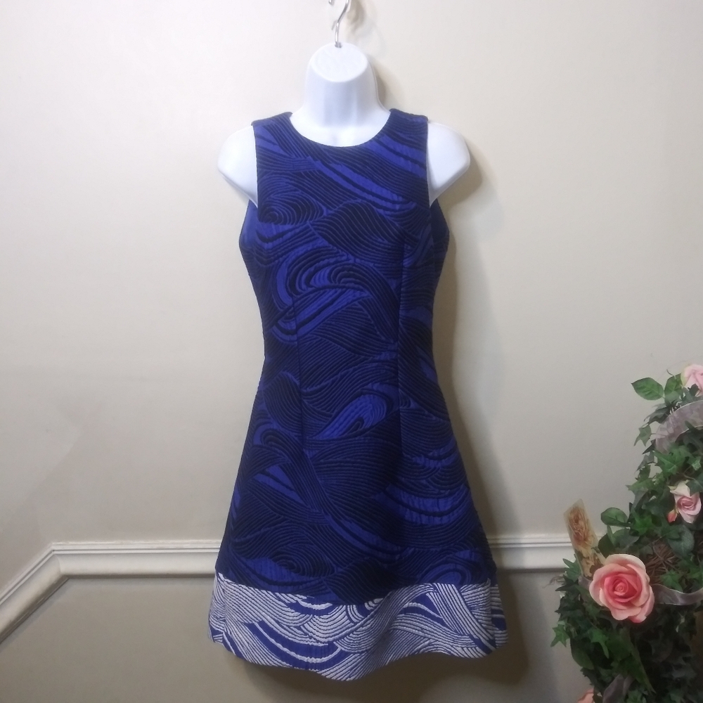 Andrew Gn 2015 Royal Blue, Black & White Trapunto/Quilted Style Skater Dresd - Picture 9 of 9